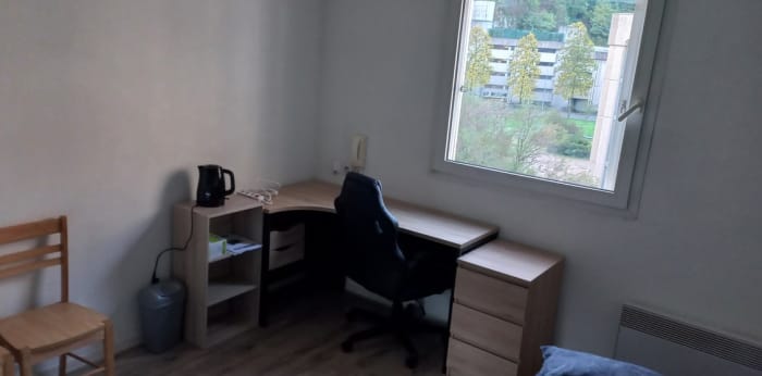 Image 6 sur 9 - Appartement  ·  Location · Chambery (73000) · 1 pièce · 18m²