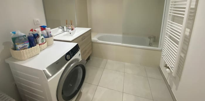 Image 3 sur 20 - Appartement  ·  Location · Rillieux La Pape (69140) · 4 pièces · 82m²