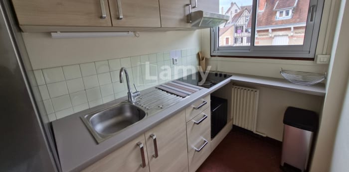 Image 6 sur 9 - Appartement  ·  Location · Auxerre (89000) · 1 pièce · 44m²