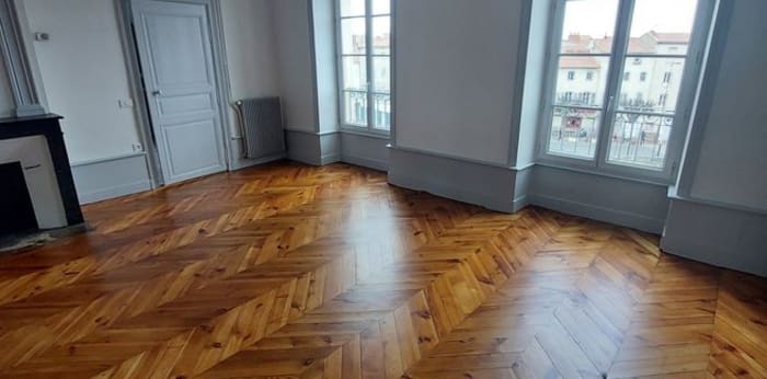 Image 2 sur 16 - Appartement  ·  Location · Issoire (63500) · 2 pièces · 58m²