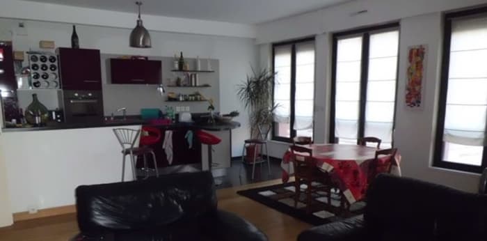 Image 1 sur 14 - Appartement  ·  Location · Lille (59800) · 4 pièces · 114m²
