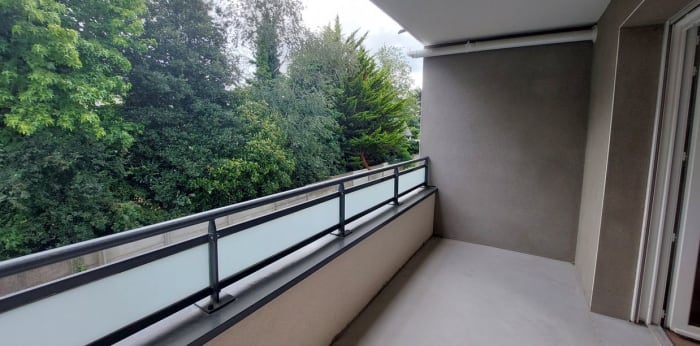 Image 3 sur 9 - Appartement  ·  Location · St Malo (35400) · 3 pièces · 66m²