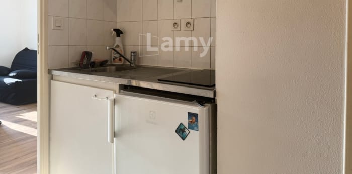 Image 4 sur 8 - Appartement  ·  Location · Clermont Ferrand (63000) · 1 pièce · 21m²