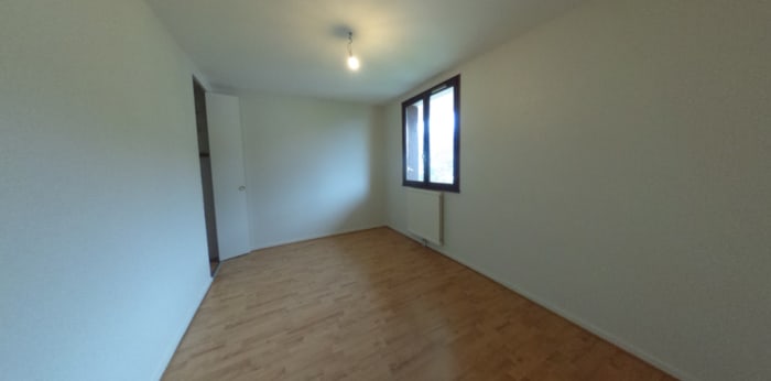 Image 6 sur 13 - Appartement  ·  Location · Meylan (38240) · 5 pièces · 102m²