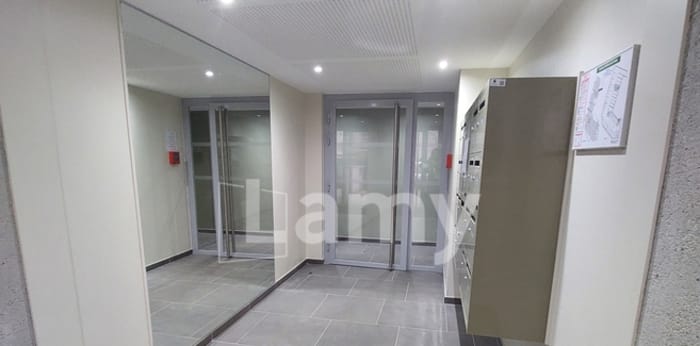 Image 8 sur 10 - Appartement  ·  Location · Montluel (01120) · 3 pièces · 68m²