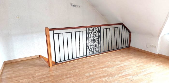 Image 10 sur 11 - Appartement  ·  Location · Le Creusot (71200) · 3 pièces · 54m²