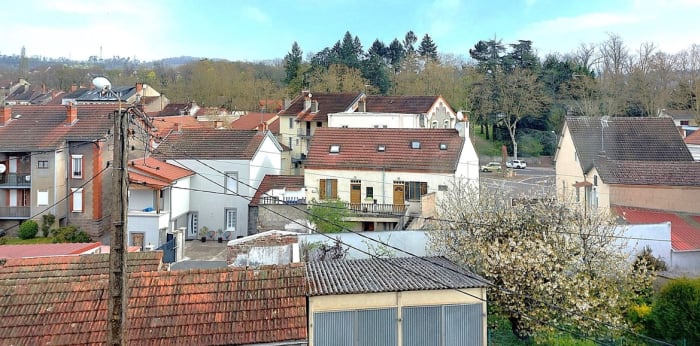 Image 1 sur 11 - Appartement  ·  Location · Le Creusot (71200) · 3 pièces · 54m²