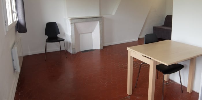 Image 6 sur 10 - Appartement  ·  Location · Aix En Provence (13100) · 1 pièce · 20m²