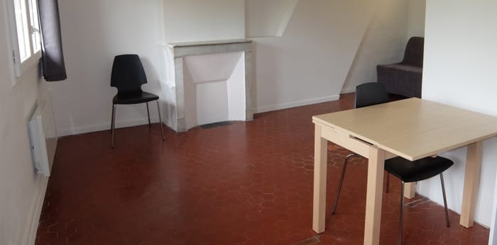 Image 1 sur 10 - Appartement  ·  Location · Aix En Provence (13100) · 1 pièce · 20m²