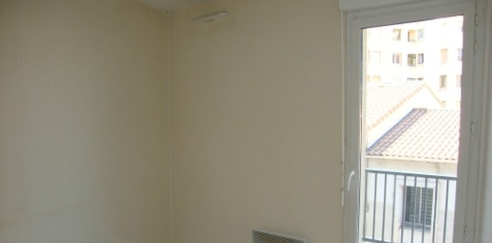 Image 3 sur 5 - Appartement  ·  Location · Nimes (30000) · 2 pièces · 37m²