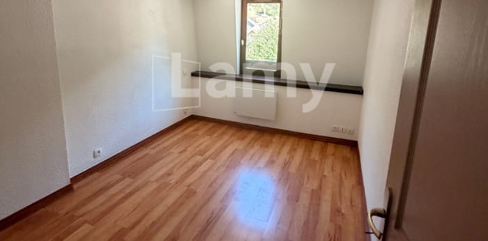 Image 5 sur 13 - Appartement  ·  Location · Moutiers Tarentaise (73600) · 4 pièces · 86m²