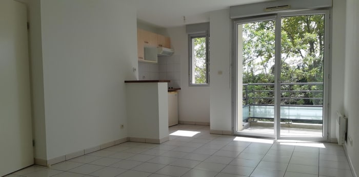 Image 1 sur 14 - Appartement  ·  Location · Mondonville (31700) · 2 pièces · 42m²