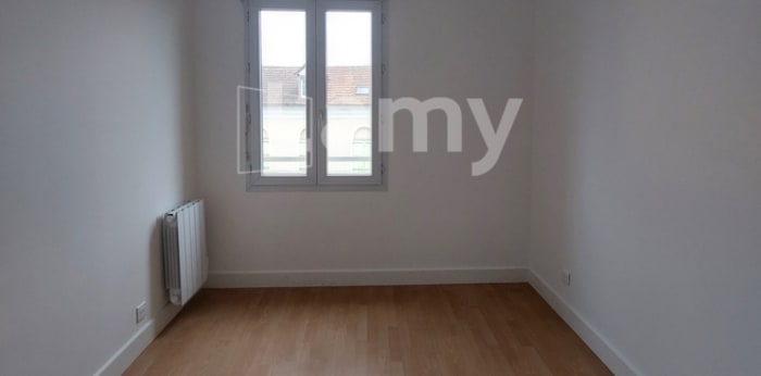 Image 9 sur 9 - Appartement  ·  Location · Arpajon (91290) · 3 pièces · 56m²