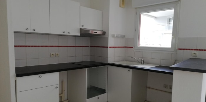 Image 7 sur 9 - Appartement  ·  Location · Sete (34200) · 2 pièces · 47m²
