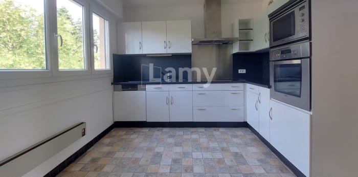 Image 6 sur 15 - Appartement  ·  Location · Limoges (87000) · 3 pièces · 67m²