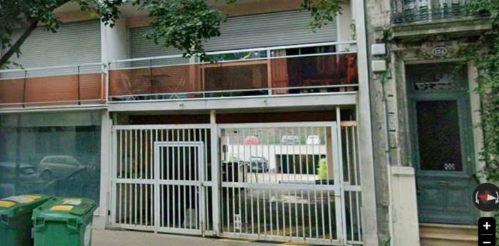 Image 1 sur 1 - Parking/box  ·  Location · Bordeaux (33800) · 1 pièce · 13m²