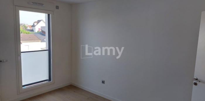 Image 1 sur 7 - Appartement  ·  Location · Chatou (78400) · 2 pièces · 46m²