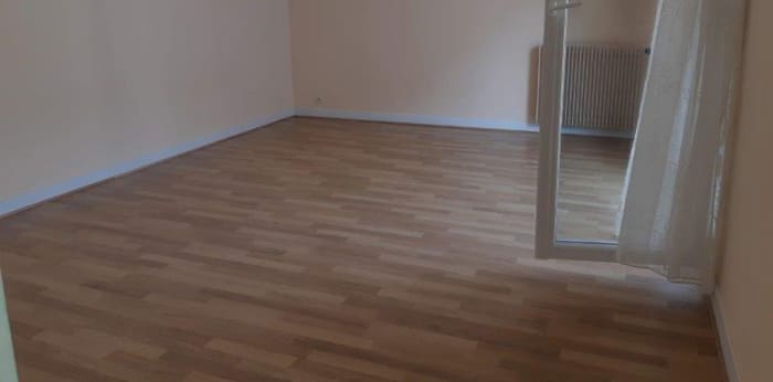 Image 8 sur 13 - Appartement  ·  Location · Chambery (73000) · 1 pièce · 29m²