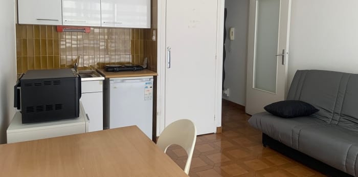 Image 4 sur 7 - Appartement  ·  Location · Grenoble (38000) · 1 pièce · 18m²
