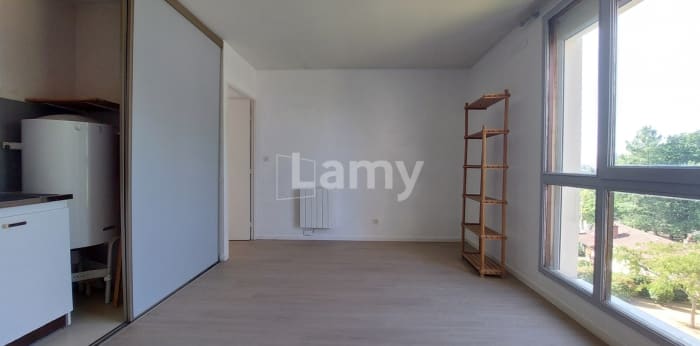 Image 1 sur 11 - Appartement  ·  Location · Limoges (87000) · 2 pièces · 32m²