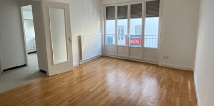Image 9 sur 11 - Appartement  ·  Location · Villeurbanne (69100) · 1 pièce · 37m²