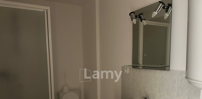 Image 6 sur 7 - Appartement  ·  Location · Besancon (25000) · 1 pièce · 30m²