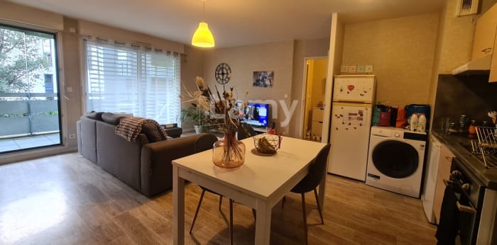 Image 3 sur 8 - Appartement  ·  Location · Nantes (44000) · 2 pièces · 51m²