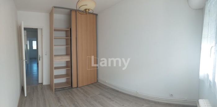 Image 3 sur 12 - Appartement  ·  Location · St Max (54130) · 4 pièces · 87m²