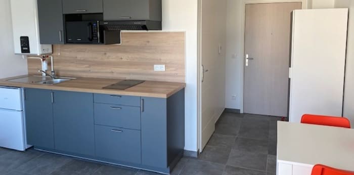 Image 4 sur 8 - Appartement  ·  Location · Longvic (21600) · 1 pièce · 24m²