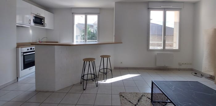 Image 1 sur 13 - Appartement  ·  Location · Limoges (87000) · 2 pièces · 44m²