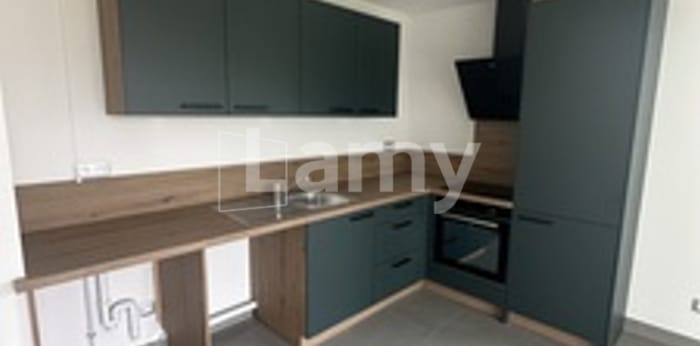 Image 2 sur 5 - Appartement  ·  Location · Strasbourg (67100) · 2 pièces · 52m²