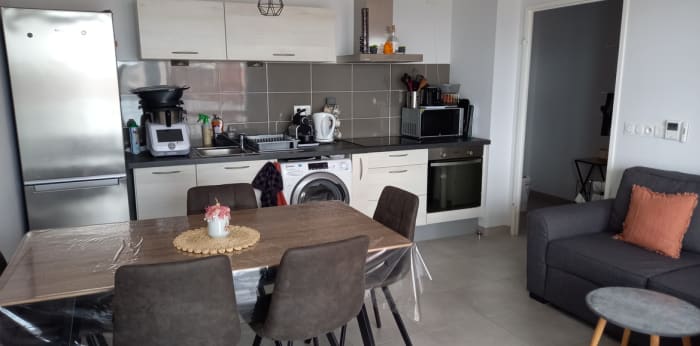 Image 2 sur 9 - Appartement  ·  Location · Dijon (21000) · 2 pièces · 41m²