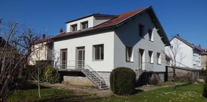 Image 14 sur 28 - Maison/villa  ·  Location · Besancon (25000) · 8 pièces · 178m²