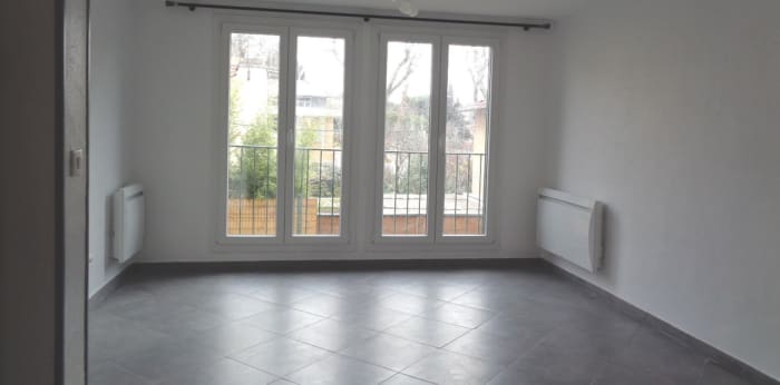 Image 1 sur 14 - Appartement  ·  Location · Aix En Provence (13090) · 4 pièces · 68m²
