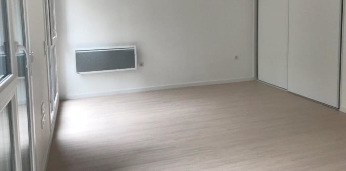 Image 2 sur 4 - Appartement  ·  Location · Rennes (35700) · 1 pièce · 27m²