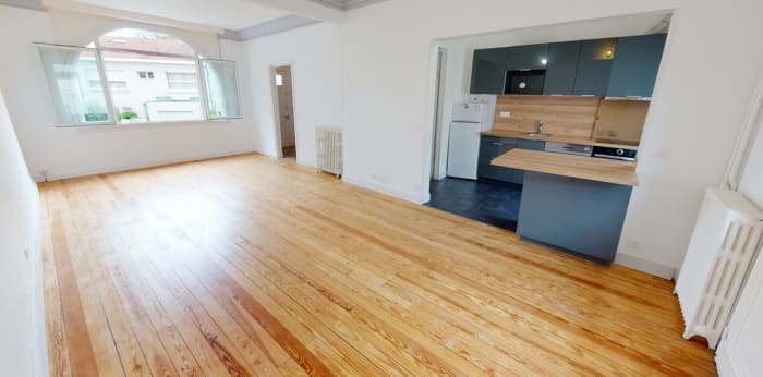 Image 1 sur 9 - Maison/villa  ·  Location · Le Bouscat (33110) · 6 pièces · 111m²