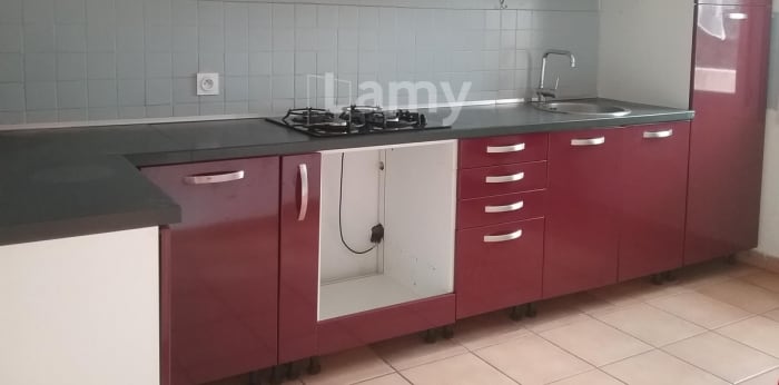 Image 2 sur 3 - Maison/villa  ·  Location · Pourrieres (83910) · 78m²