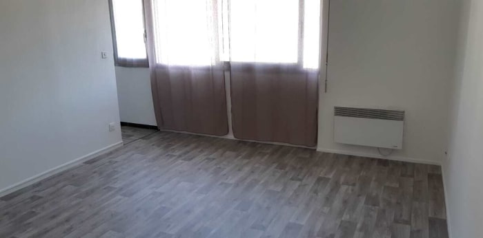 Image 5 sur 5 - Appartement  ·  Location · Besancon (25000) · 1 pièce · 28m²