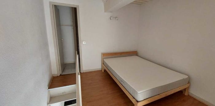 Image 10 sur 12 - Appartement  ·  Location · Aix En Provence (13100) · 2 pièces · 30m²