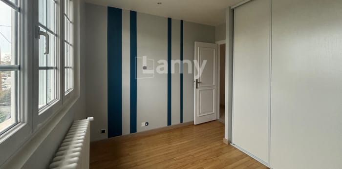 Image 4 sur 5 - Maison/villa  ·  Location · St Malo (35400) · 3 pièces · 95m²