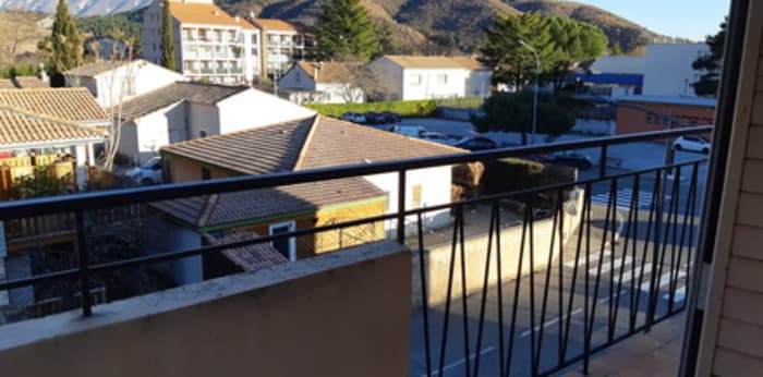 Image 4 sur 11 - Appartement  ·  Location · Sisteron (04200) · 4 pièces · 81m²