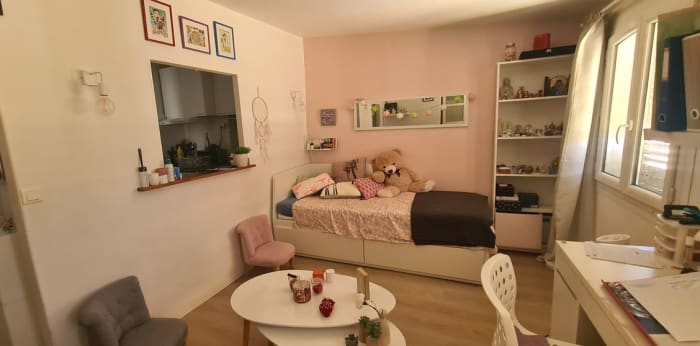 Image 16 sur 18 - Appartement  ·  Location · Aix En Provence (13100) · 1 pièce · 23m²