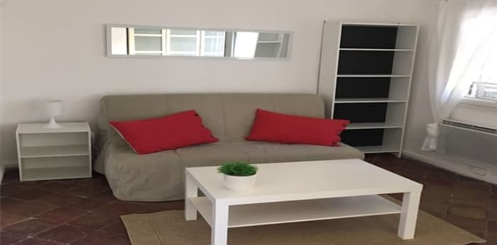 Image 14 sur 18 - Appartement  ·  Location · Aix En Provence (13100) · 1 pièce · 23m²