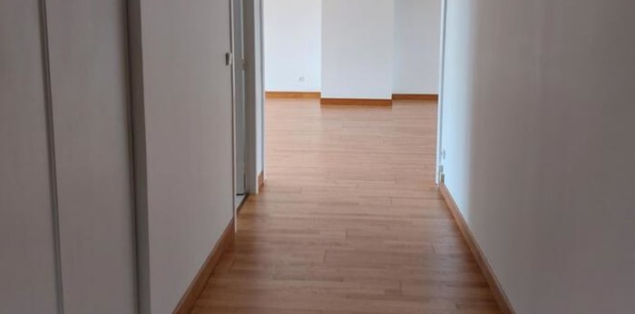 Image 14 sur 15 - Appartement  ·  Location · Compiegne (60200) · 5 pièces · 131m²