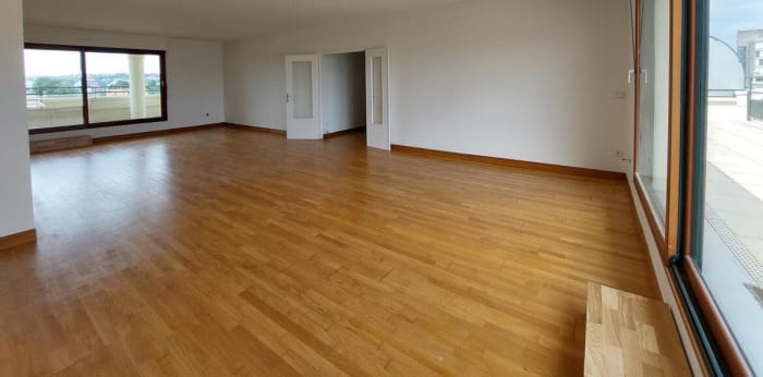Image 9 sur 15 - Appartement  ·  Location · Compiegne (60200) · 5 pièces · 131m²