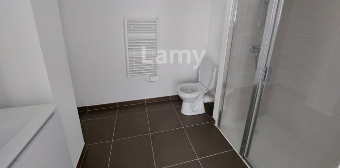 Image 3 sur 9 - Appartement  ·  Location · St Pierre D Oleron (17310) · 3 pièces · 54m²