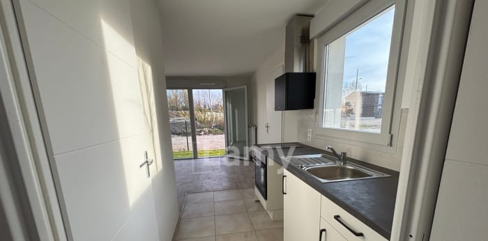 Image 5 sur 12 - Appartement  ·  Location · Dijon (21000) · 2 pièces · 37m²
