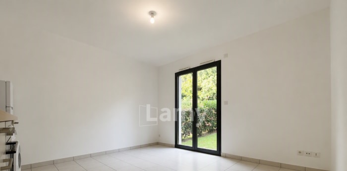 Image 3 sur 5 - Appartement  ·  Location · Nantes (44100) · 2 pièces · 34m²