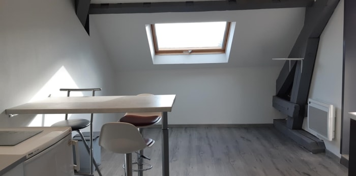 Image 9 sur 10 - Appartement  ·  Location · Cognin (73160) · 1 pièce · 26m²
