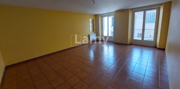 Image 5 sur 13 - Maison/villa  ·  Location · Issoire (63500) · 4 pièces · 105m²